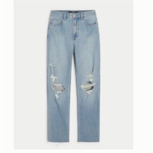 Ultra High-Rise Medium Wash Ripped 90s Straight Jeans, size 29